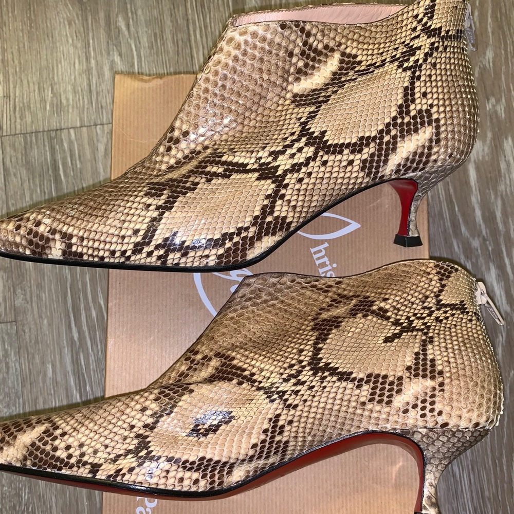 Snakeskin Kitten Heels